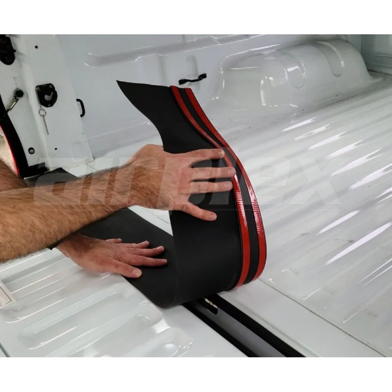 GapGuard Tailgate Gap Cover