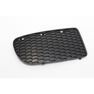 Golf MK4 R32 - RHF Lower Grille
